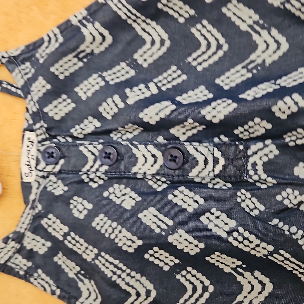 Romper - Picture 2 of 5